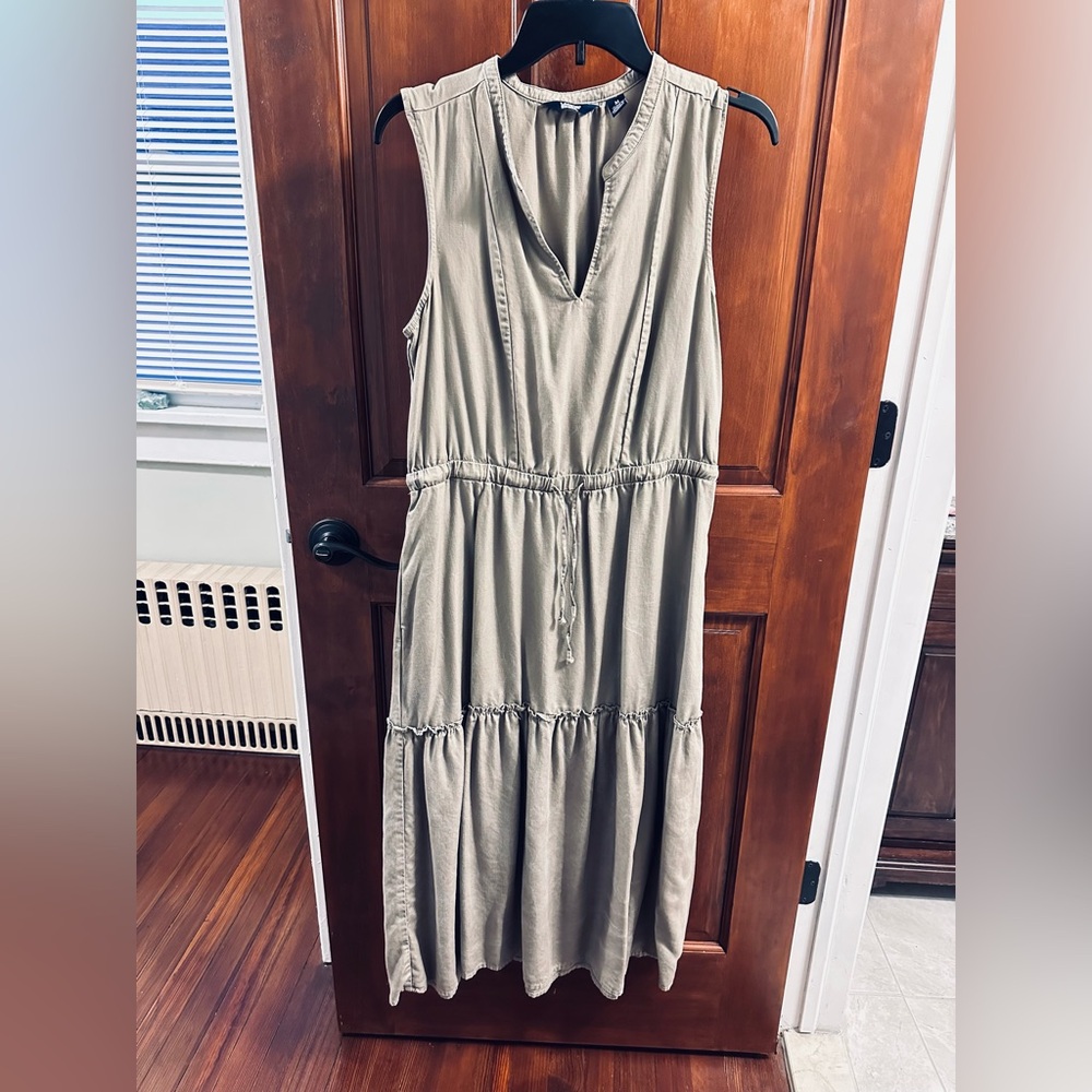 Lands' End Khaki Sleeveless Tiered Maxi Dress - Picture 2 of 8